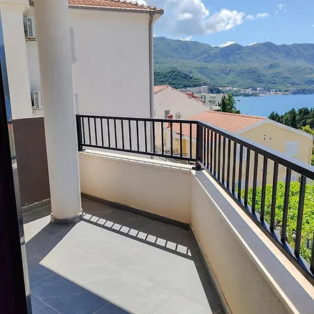 Sea View In Becici Апартаменты